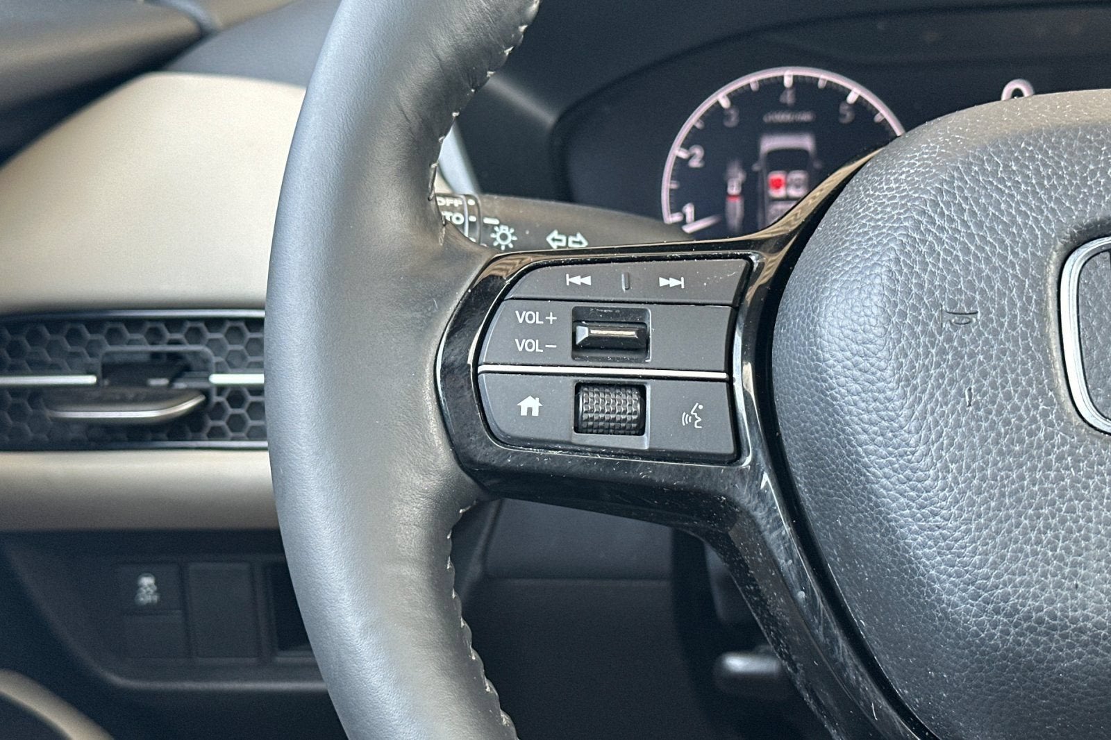 2024 Honda HR-V 2WD EX-L