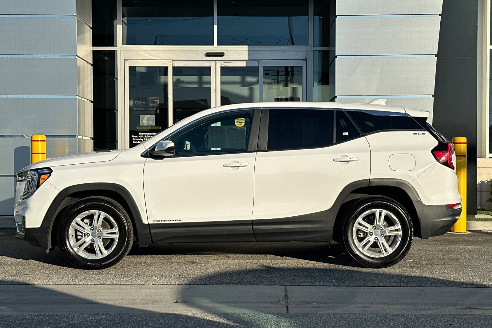 2024 GMC Terrain SLE