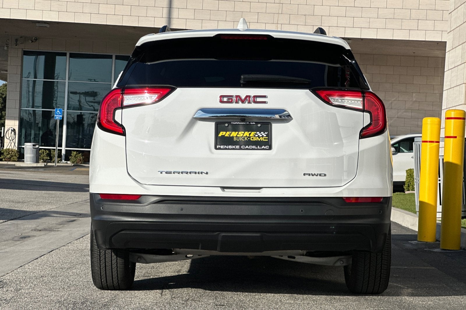 2023 GMC Terrain SLE