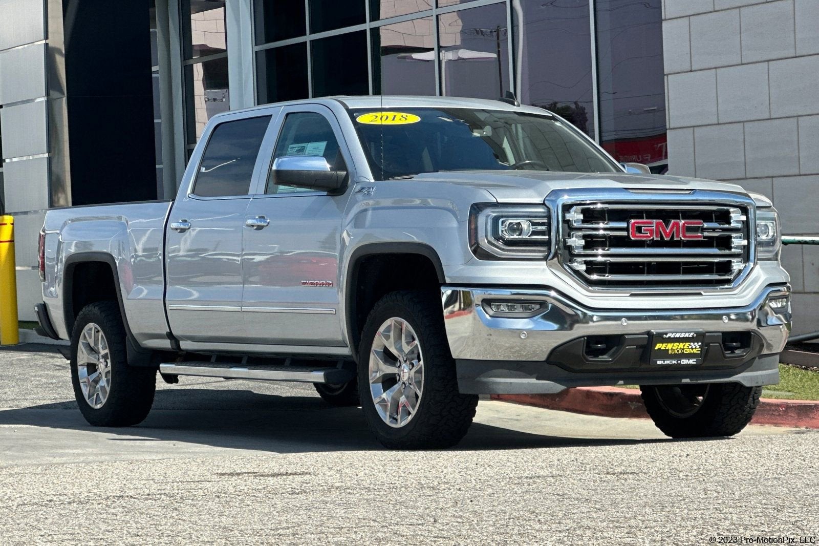 2018 GMC Sierra 1500 SLT