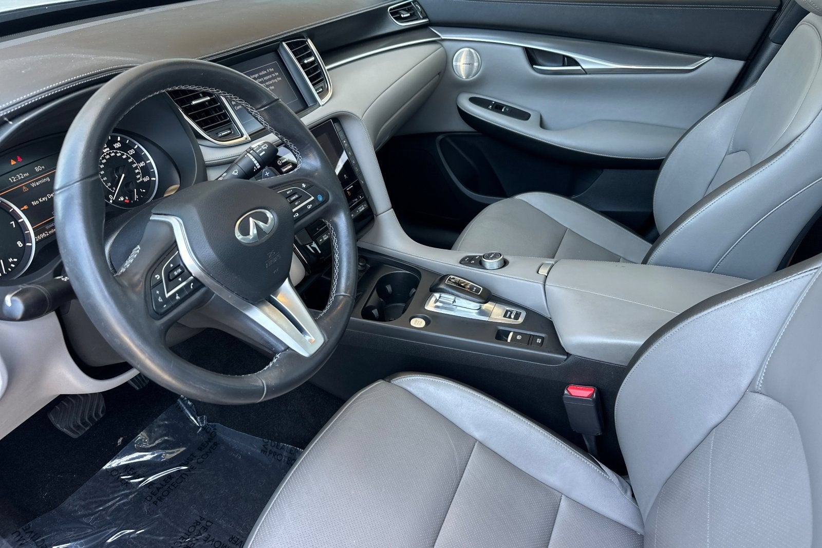 2023 INFINITI QX50 LUXE