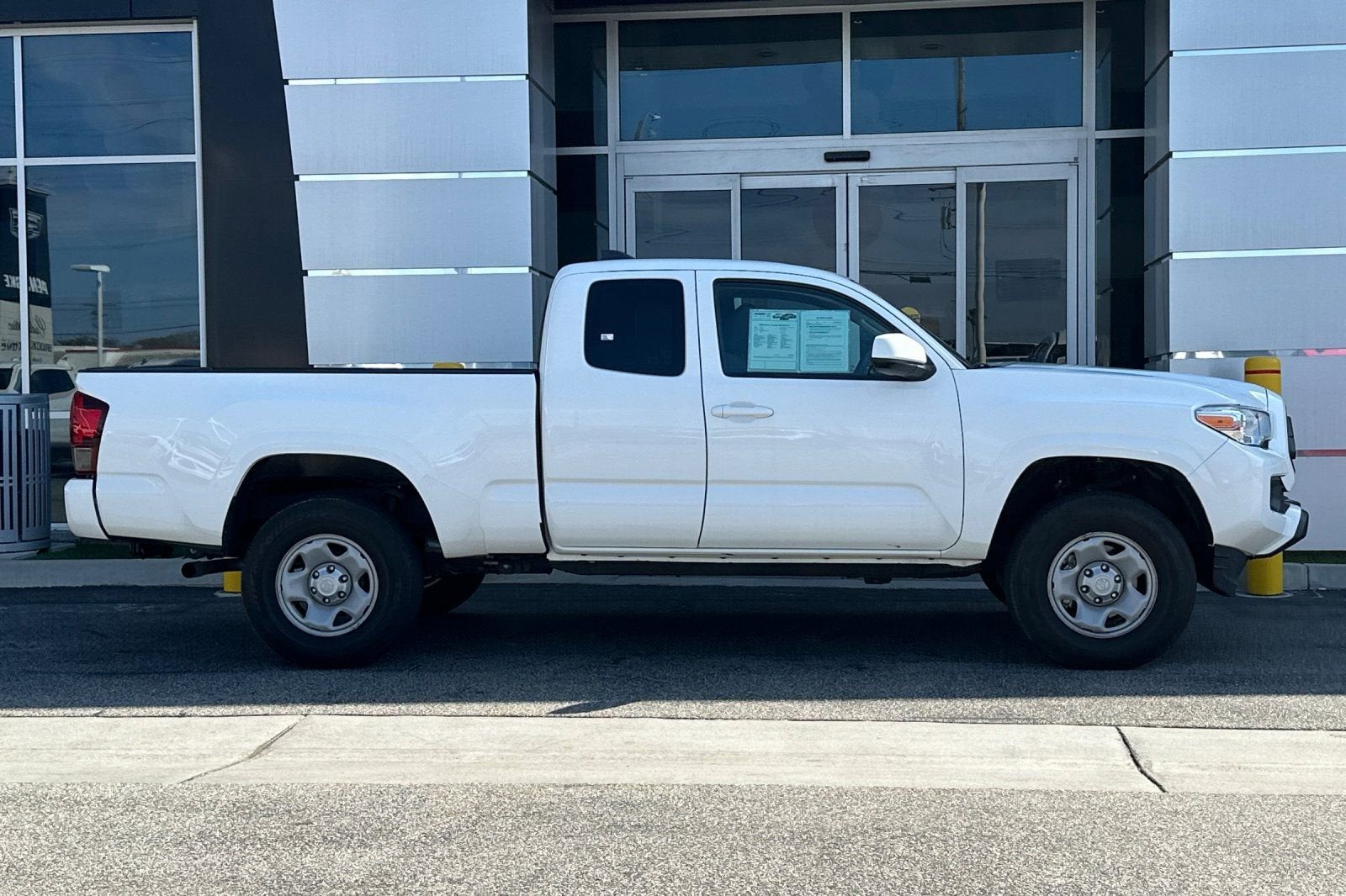 2023 Toyota Tacoma SR V6