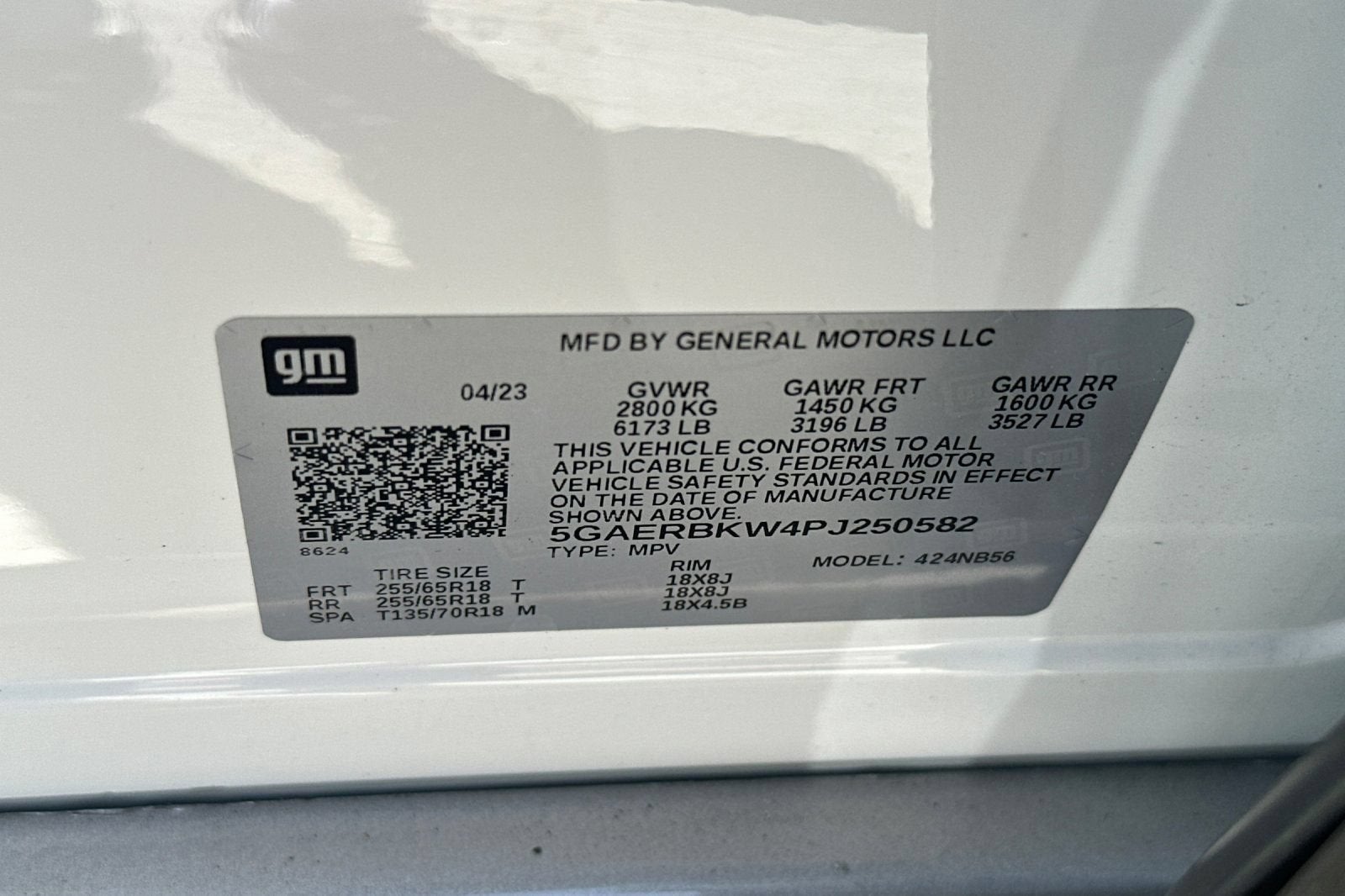 2023 Buick Enclave Essence