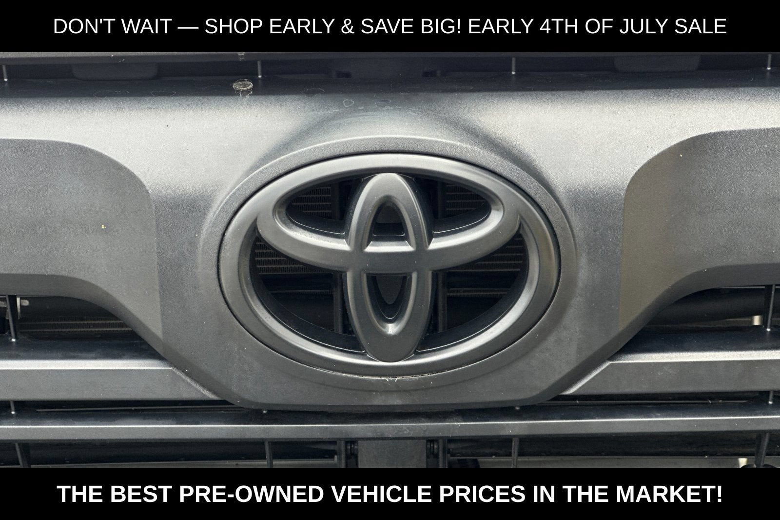 2022 Toyota Tundra 4WD SR5
