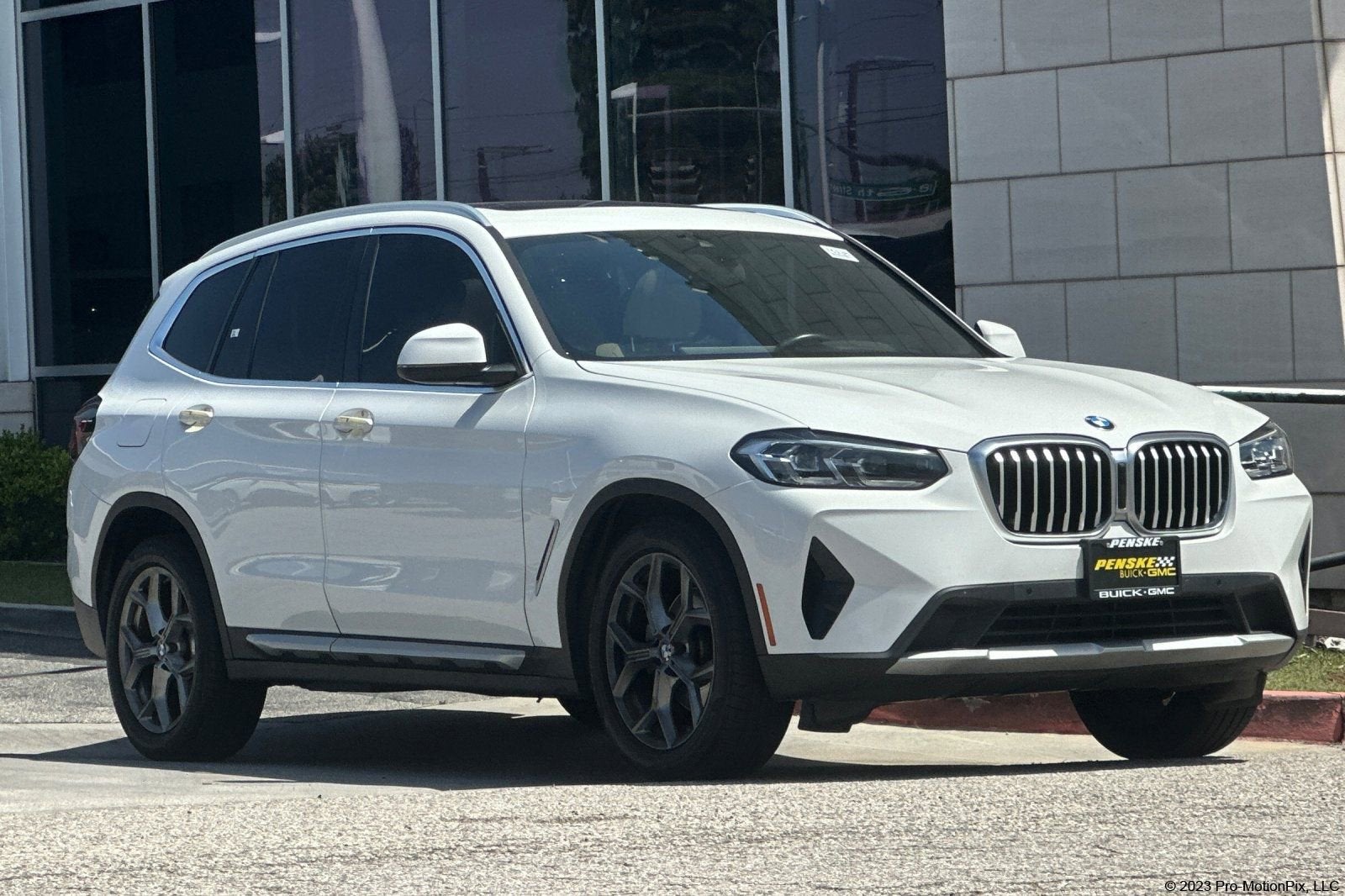 2022 BMW X3 30i