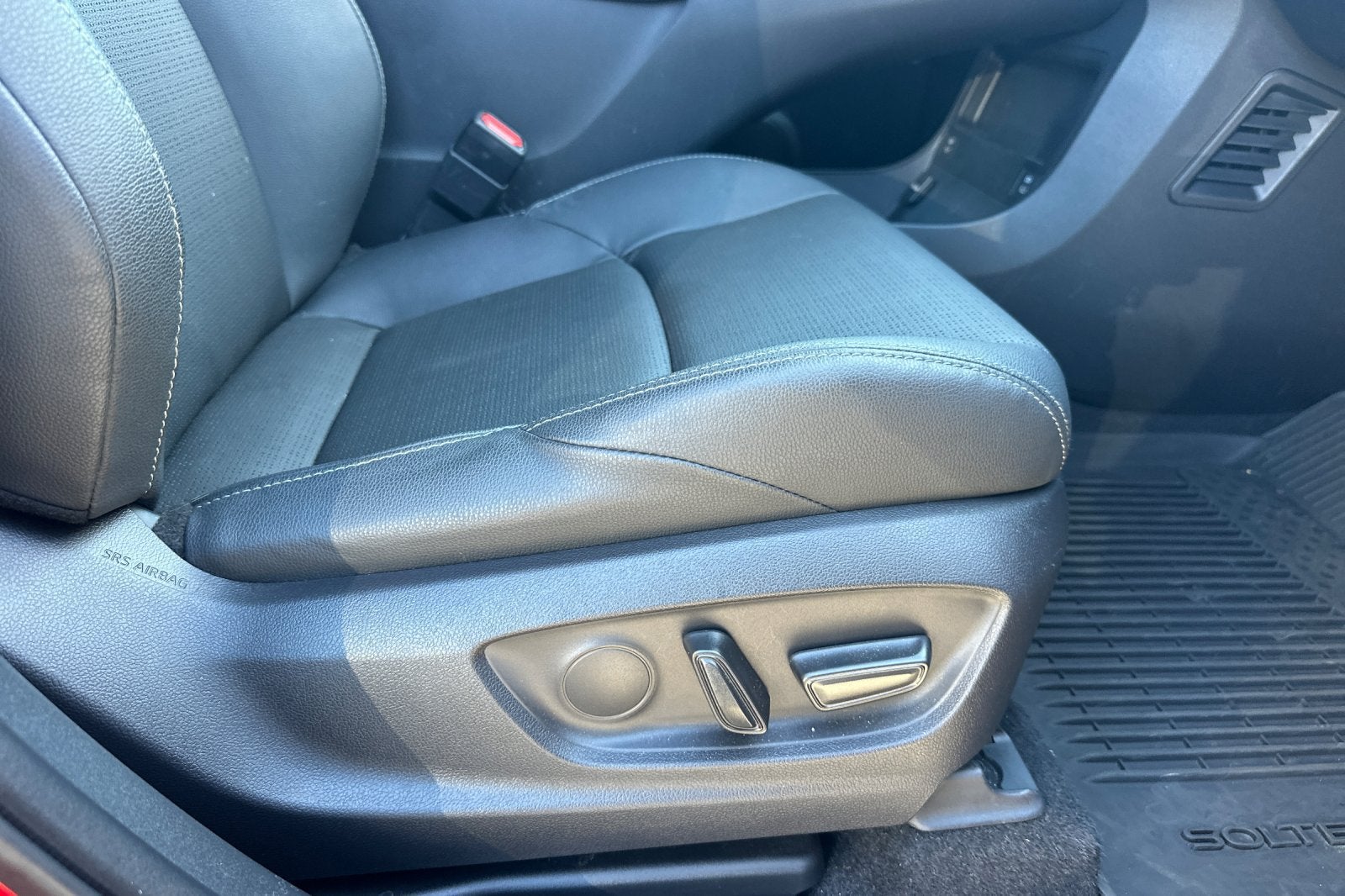 2025 Subaru Solterra Limited