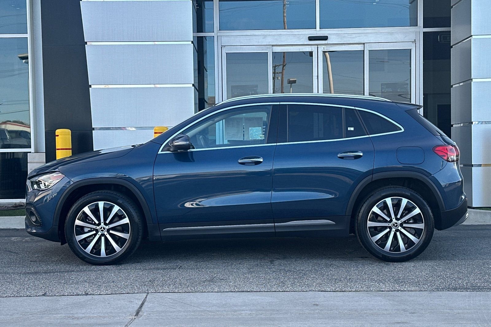 2023 Mercedes-Benz GLA 250 4MATIC®